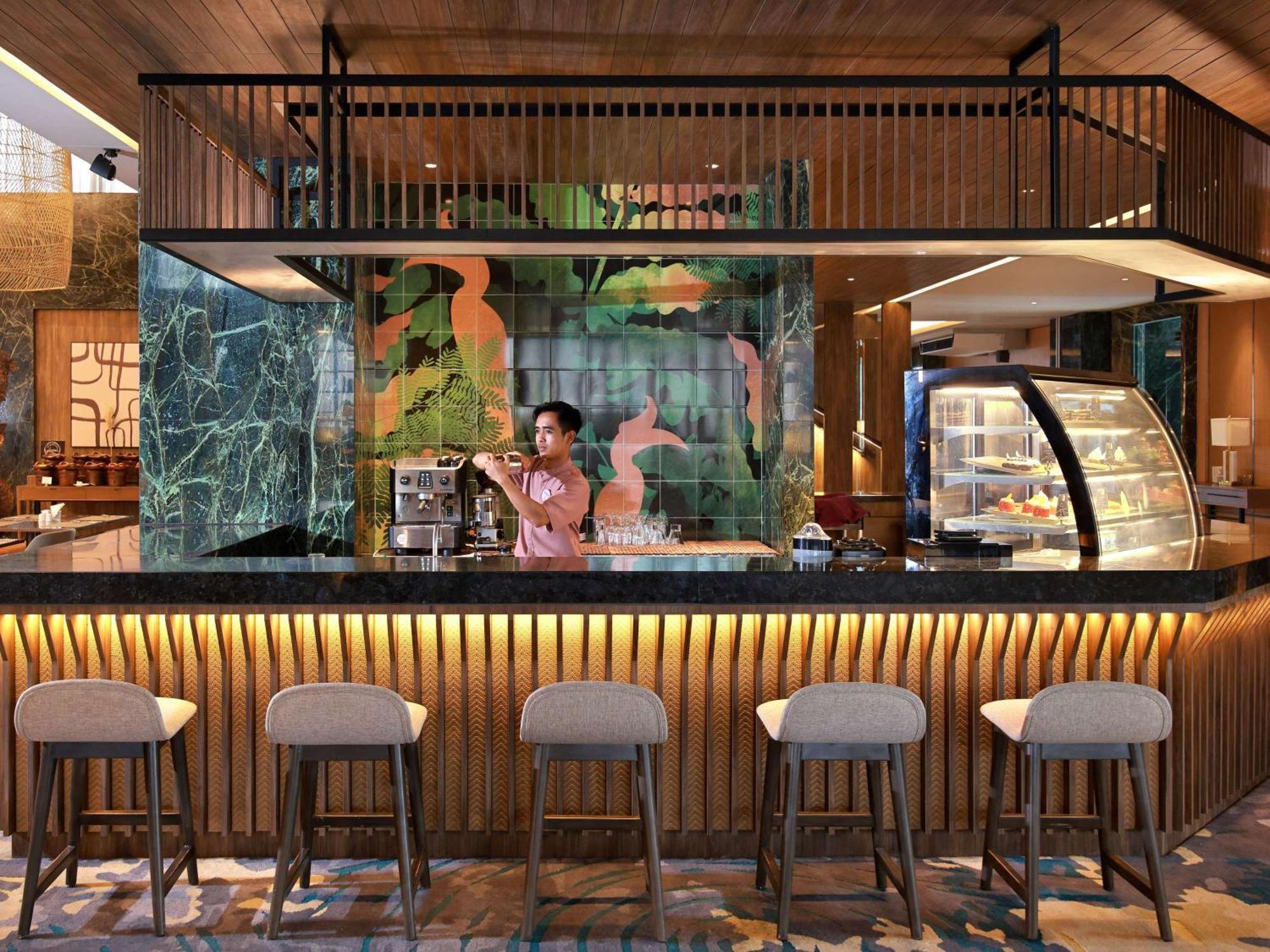Mercure Pangkalanbuun Exterior foto